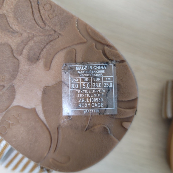 Roxy Brown and White Striped Sandals - Picture 5 of 9